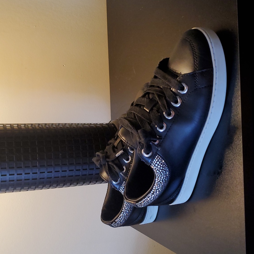 Kids Shoes 34 1/2 JIMMY CHOO black leather.